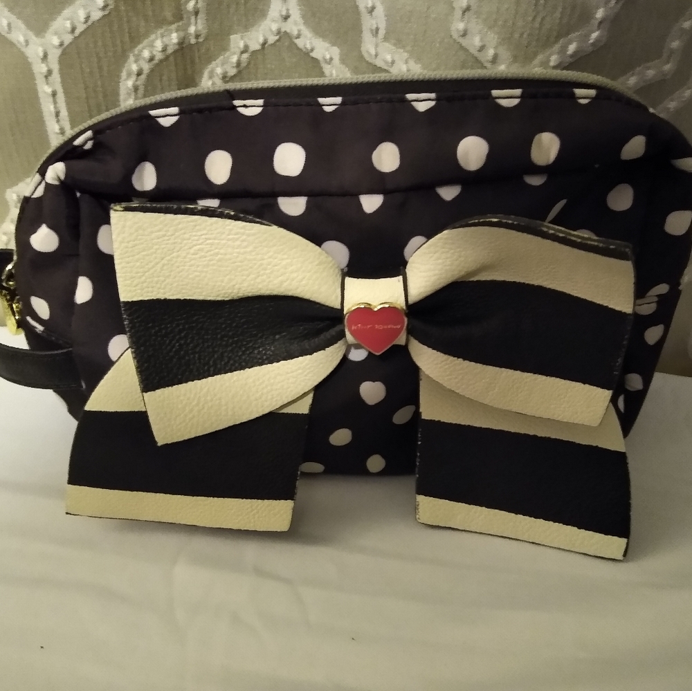 Betsey Johnson make-up bag